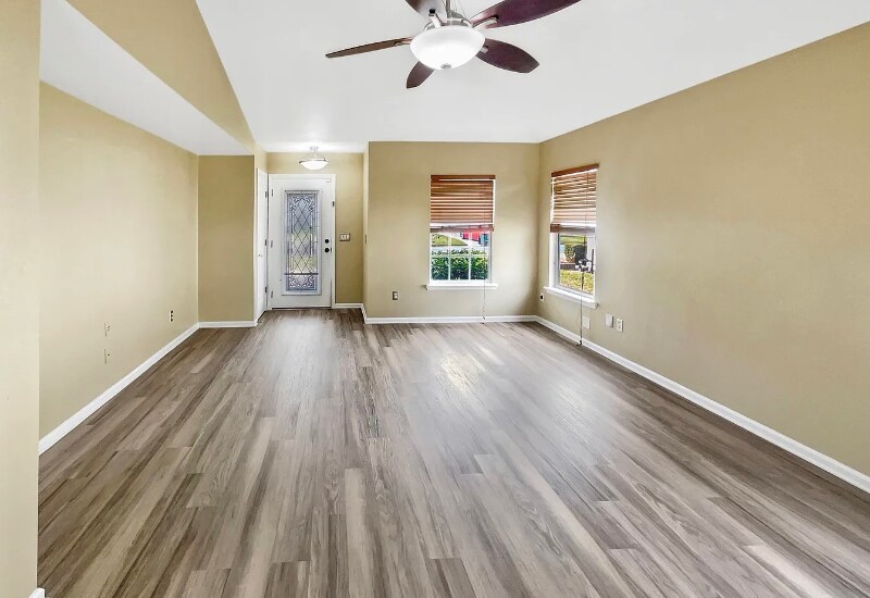 Building Photo - 11662 Pleasant Creek Dr