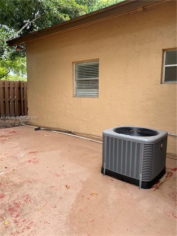 Building Photo - 7081 W Sunrise Blvd