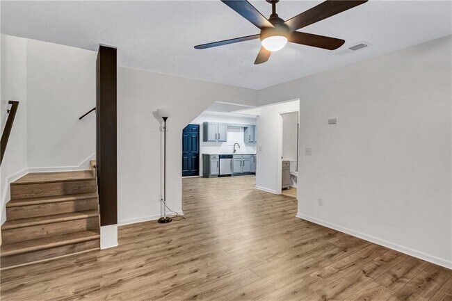 Building Photo - 6234 Culver Dr