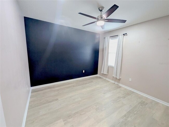 Building Photo - 18810 Birchwood Groves Dr