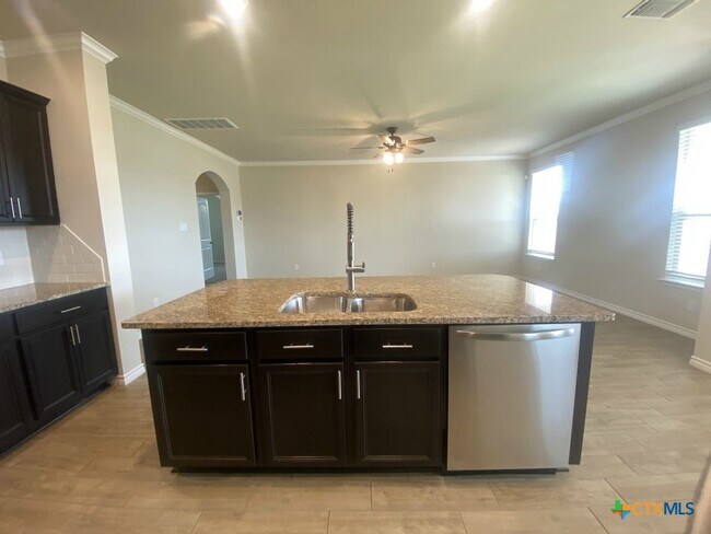 Building Photo - 2307 Grosseto Ct