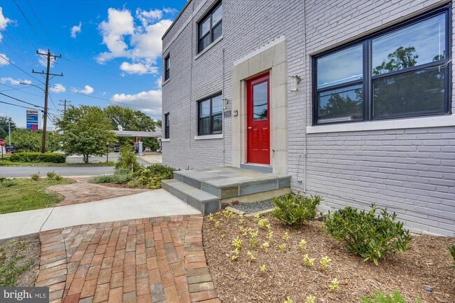 Building Photo - 2500 Langston Blvd.