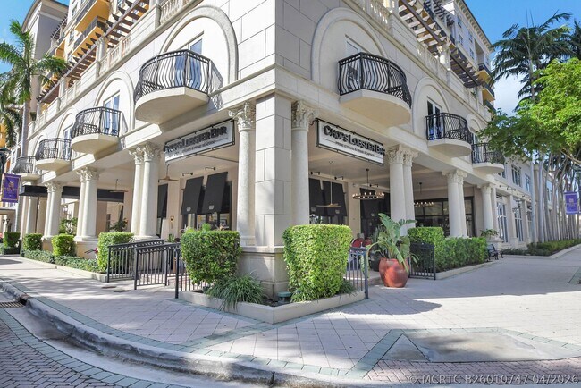 Building Photo - 99 SE Mizner Blvd