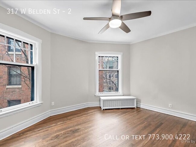 Building Photo - Lincoln Park Extra Large 3 bedroom 2 bath