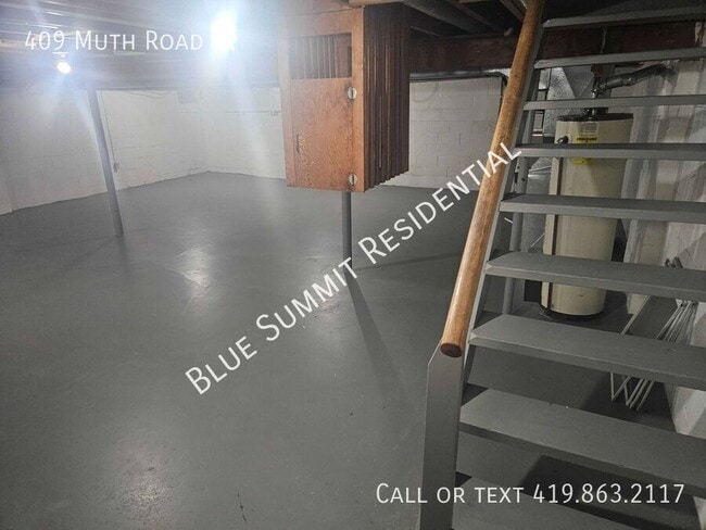 Building Photo - 409 Muth Rd