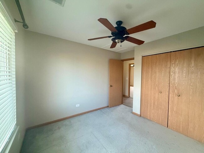 Building Photo - 2477 Smithfield Ct