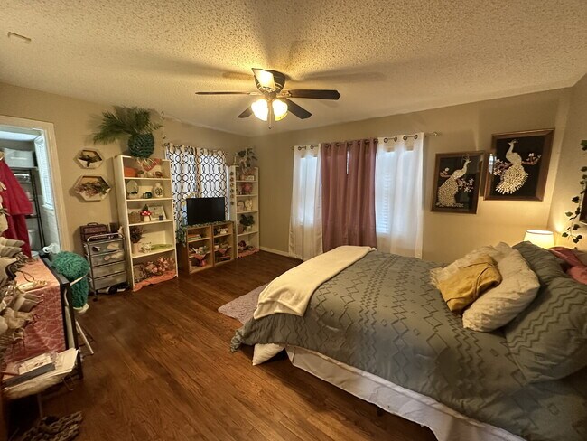 Building Photo - Tech Terrace PRE-LEASE