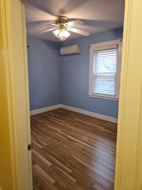 Building Photo - 12 Hall St