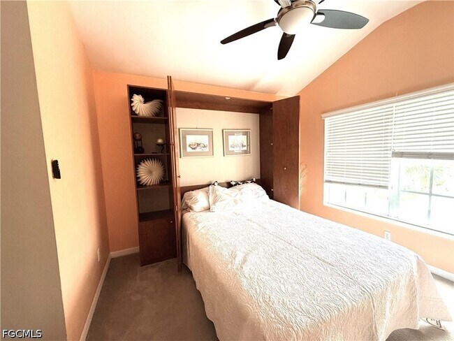 Building Photo - 8311 Village Edge Cir
