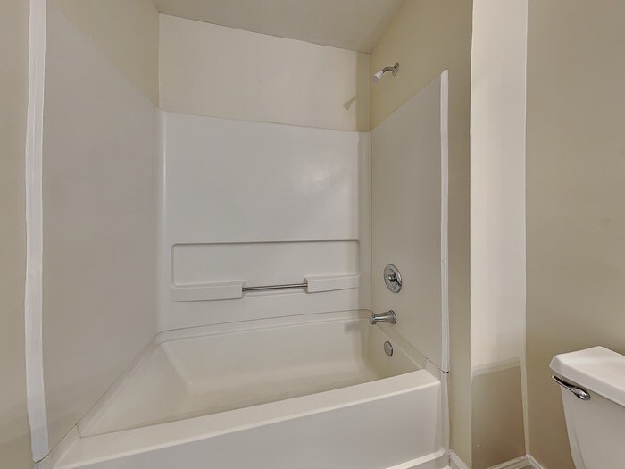 Building Photo - 1509 Eagles Landing Dr