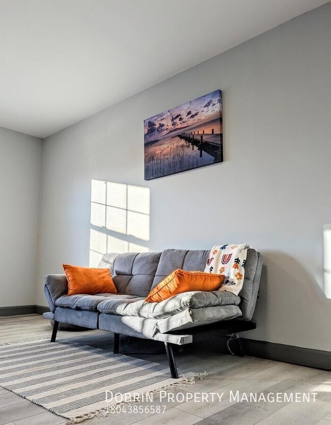 Building Photo - 1703 Colorado Ave