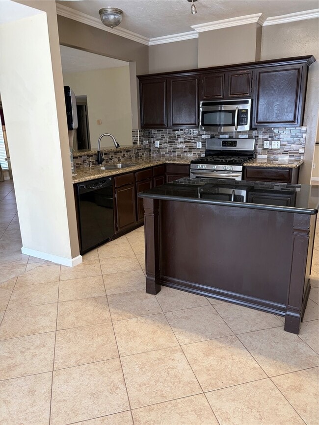 Building Photo - 1222 Bluestone Dr