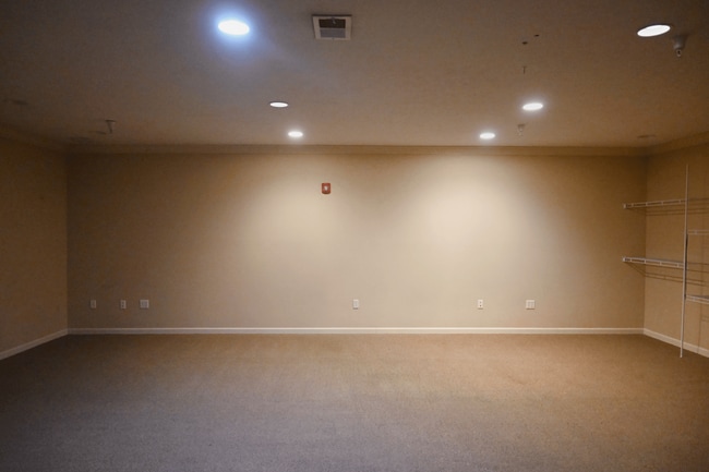 Floorplan - Square 131 - 4880 - 12 Plex