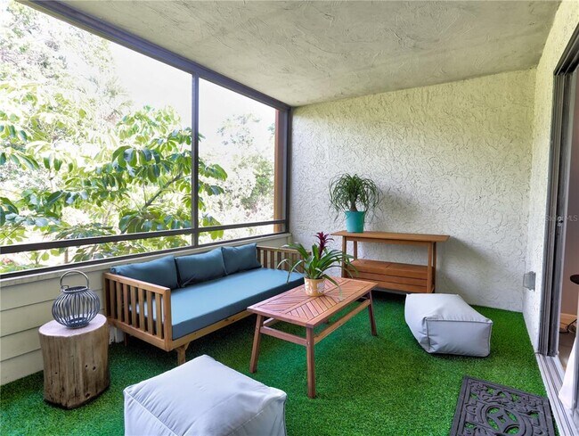 Building Photo - 133 Wild Palm Dr