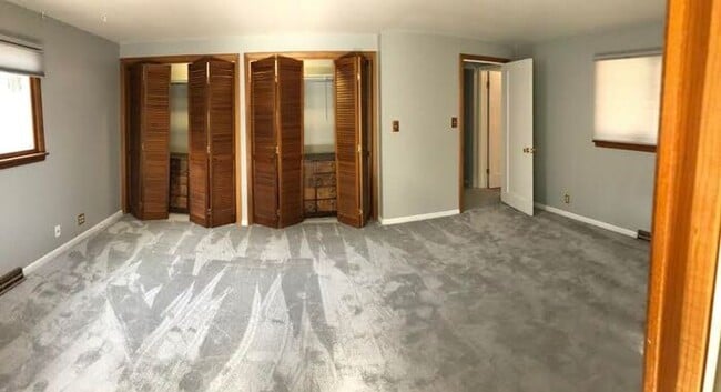 Building Photo - Beautiful 2 bed, 2 bath Old Town ranch one...