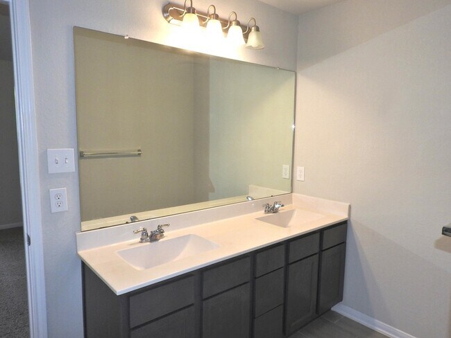 Building Photo - 20615 Iron Timber Ln