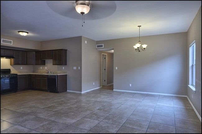 Building Photo - 14302 Pancho Gonzalez Ct