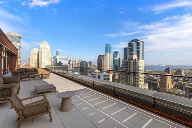 Building Photo - 10 Provost St