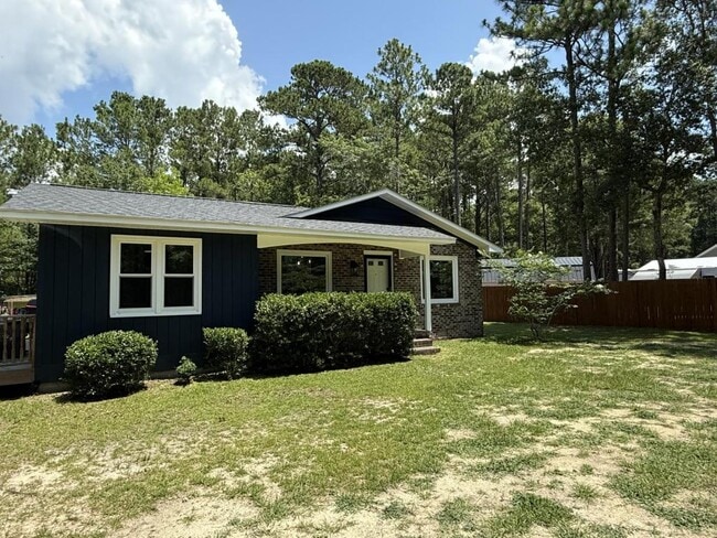 Primary Photo - 3615 Lewis Loop SE