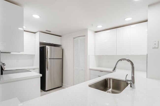 Building Photo - 20889 St Andrews Blvd