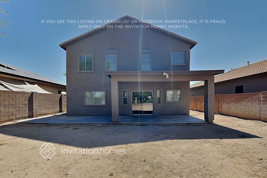Building Photo - 1640 S 171st Dr