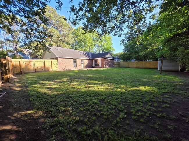 Building Photo - 6225 Whitewater Ct