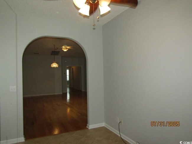 Building Photo - 4520 Lighthouse Dr