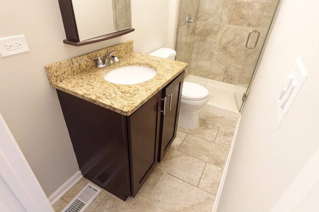 Building Photo - 2021 Berkshire Cir