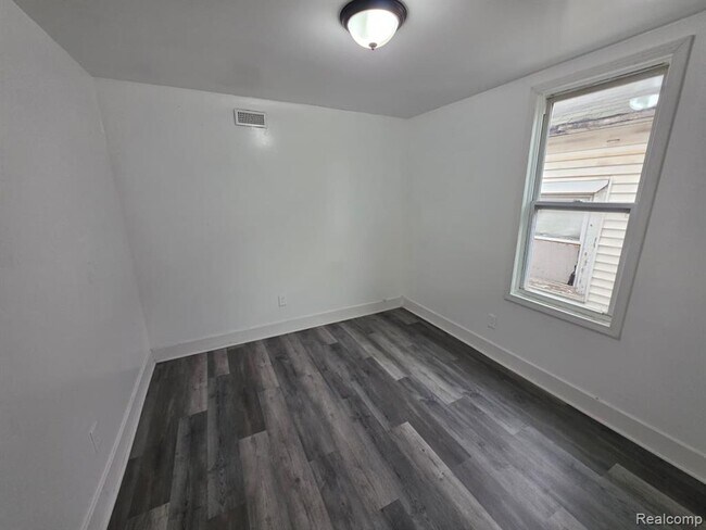 Building Photo - 4081 Western St