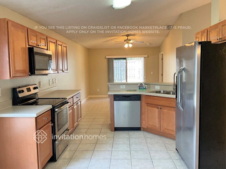 Building Photo - 2337 Deercroft Dr