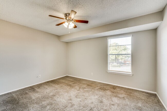 Building Photo - Charming 3-Bedroom Home Near Eagle Mountain Lake – Spacious, Updated & Ideally Located