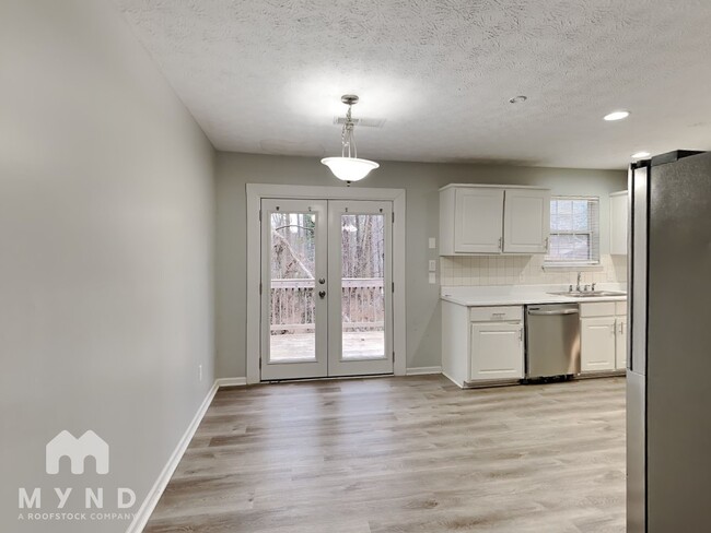 Building Photo - 3879 Monarch Ct