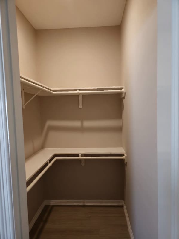 Building Photo - 1901 Harrison St