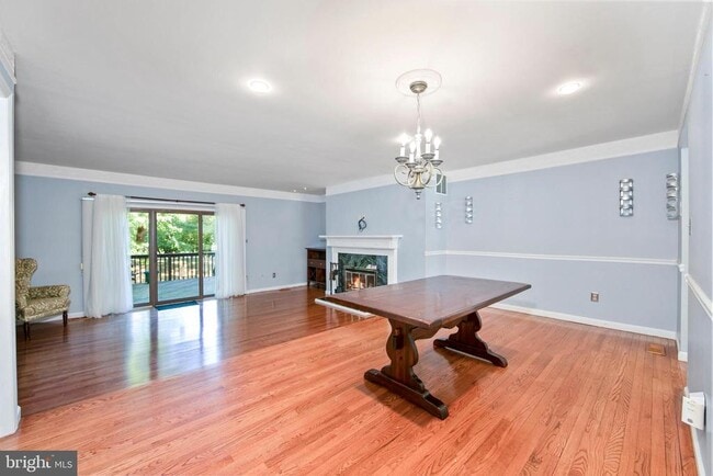 Building Photo - 723 Kings Croft Dr