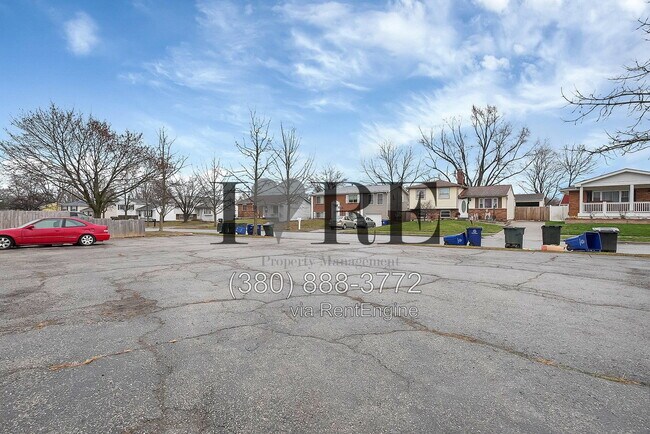 Building Photo - 1724 River Bend Rd