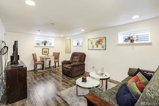 Building Photo - 3648 44th Ave SW