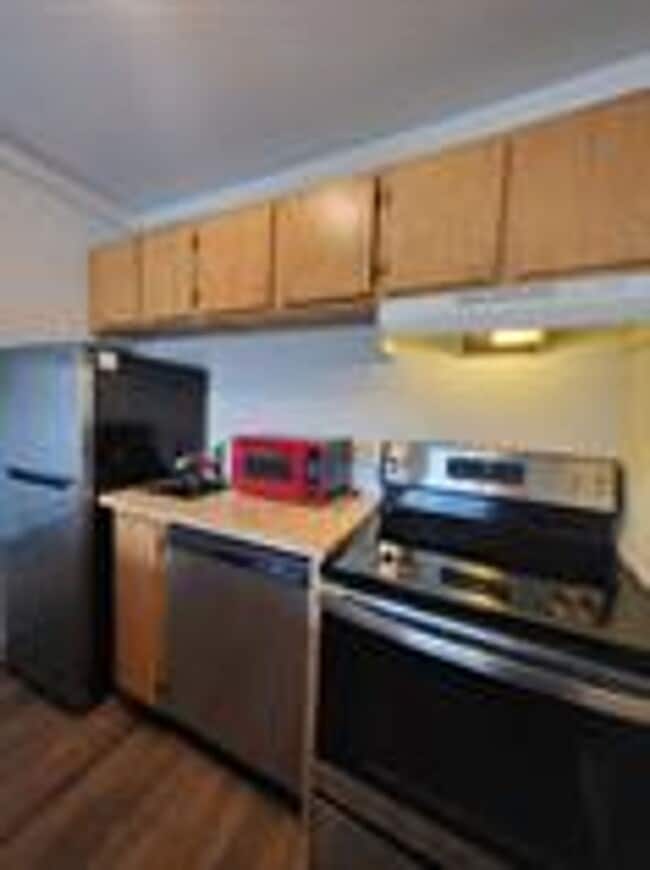 Building Photo - Price Reduced!  In town Breckenridge Studio!  Heat and Electric included!  Between town and the l...