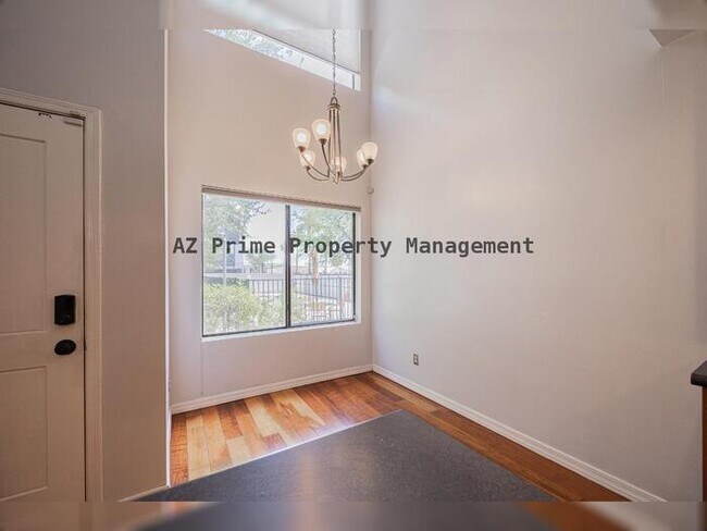Building Photo - 7821 N 21st Ave
