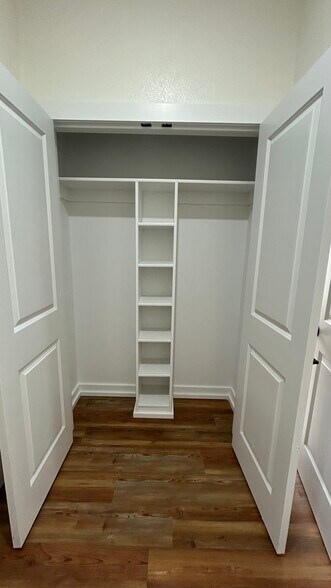 Building Photo - 7201 Texas Rd