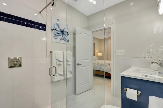 Building Photo - 1575 S Ocean Ln