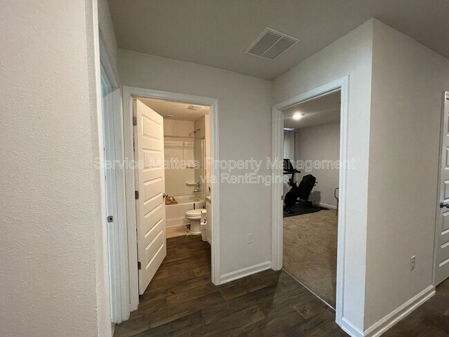 Building Photo - 5451 Merlin