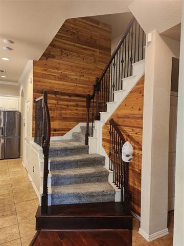 Building Photo - 5328 Locust Dr