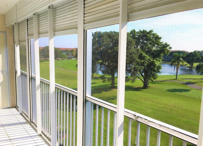 Building Photo - 551 SW 135th Ave