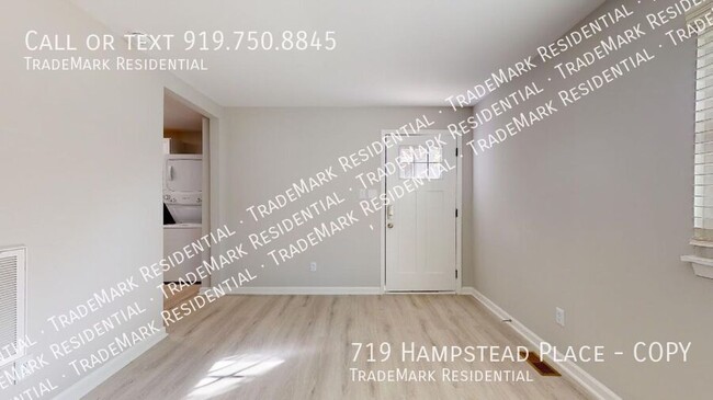 Building Photo - Renovated 1BR Apt 5 Min from Downtown Rale...