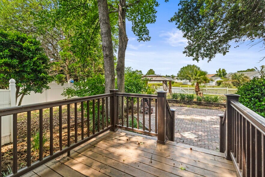 Building Photo - 257 Stone Throw Dr