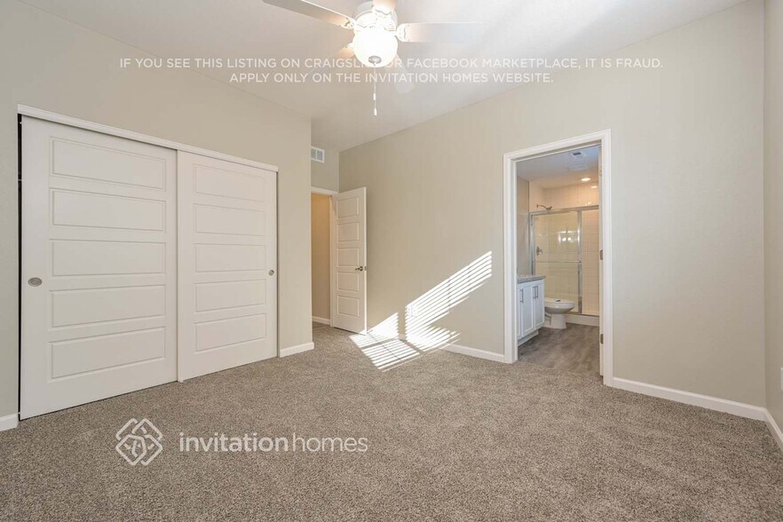 Building Photo - 1866 S Flat Rock Way