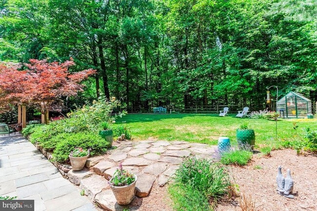 Building Photo - 9110 Sterling Montague Dr