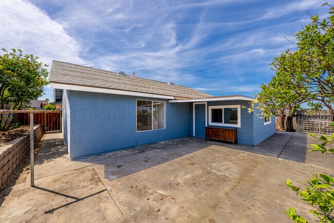 Building Photo - 3482 Alonquin Way