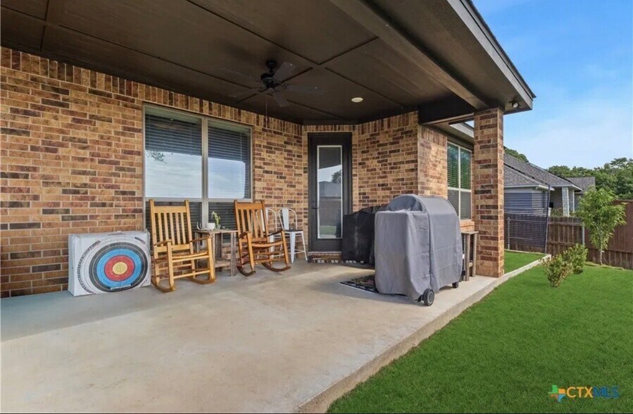 Building Photo - 3015 Whitetail Trail