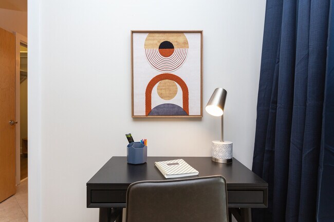 Building Photo - 2608 Erwin Rd